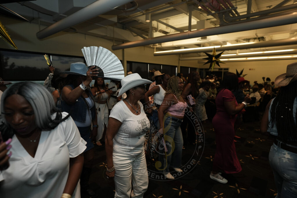 B – Tremayne ARW CL Reduced-1408