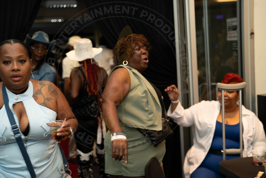 B – Tremayne ARW CL Reduced-1430